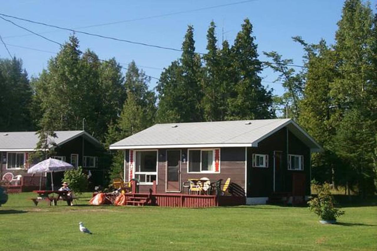 Wee Point Resort Manitowaning 部屋 写真